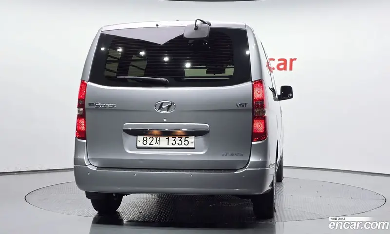 Hyundai H-1
