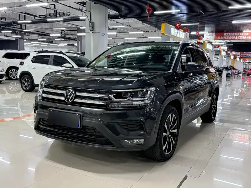 Volkswagen Tharu