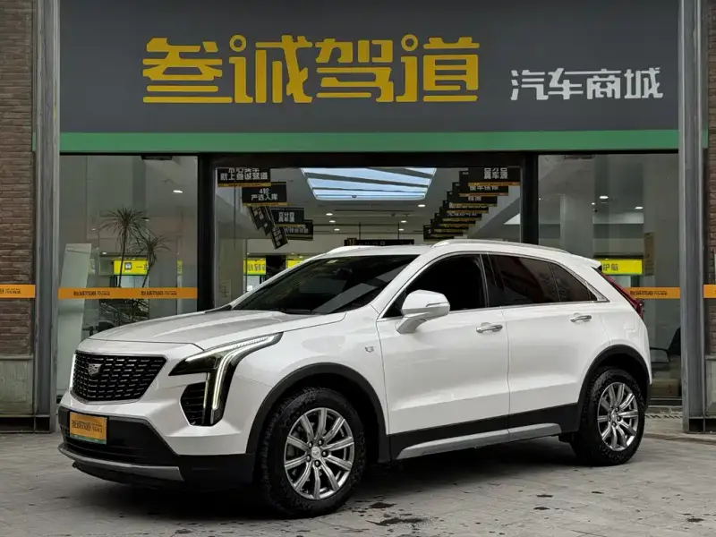 Cadillac XT4