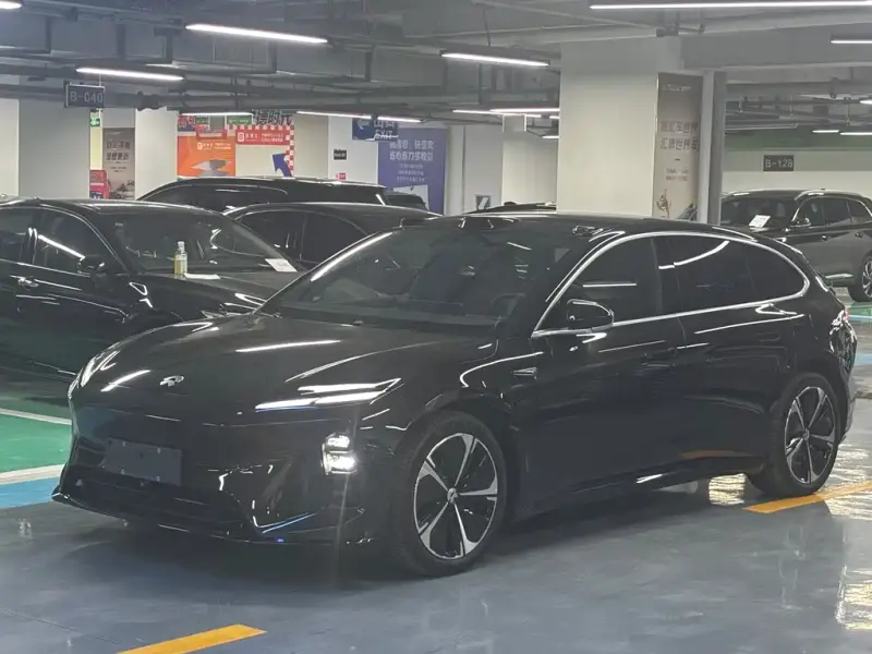 NIO ET5T