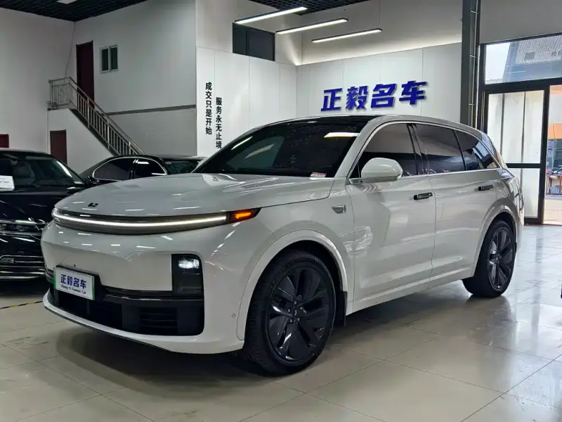Li Auto L7