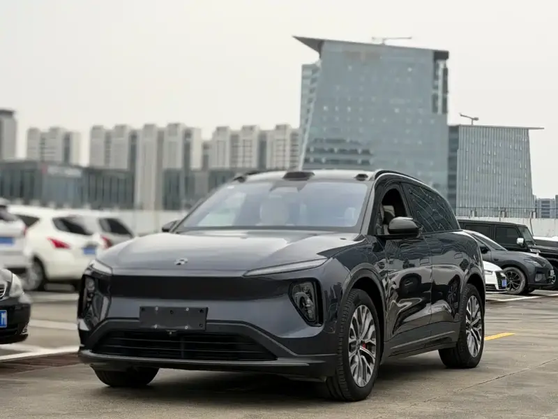 NIO ES6