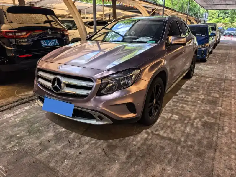 Mercedes-Benz GLA