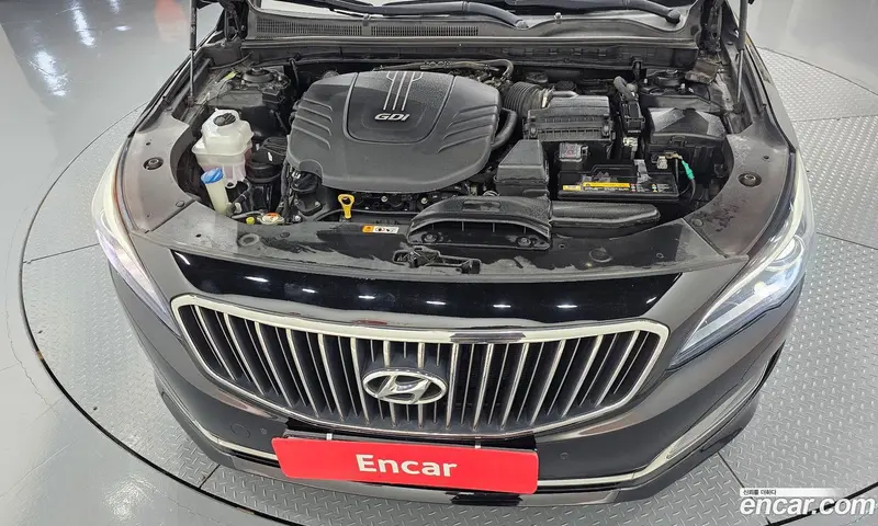 Hyundai Aslan