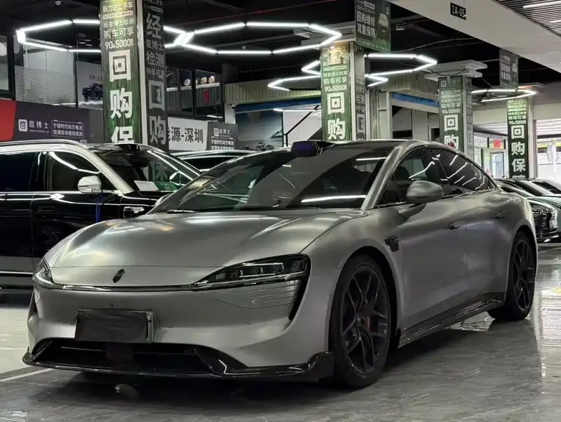 Luxeed Zhijie S7