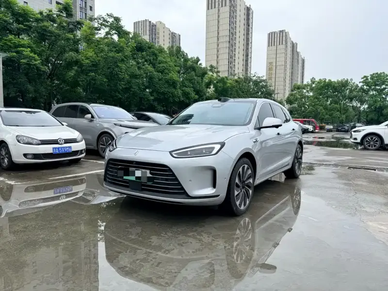 AITO M5