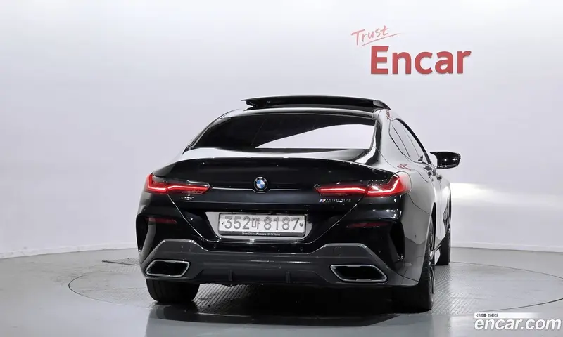 BMW 8-Series