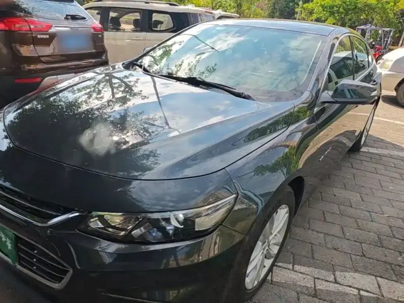 Chevrolet Malibu XL