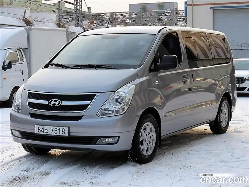 Hyundai H-1 (Starex)
