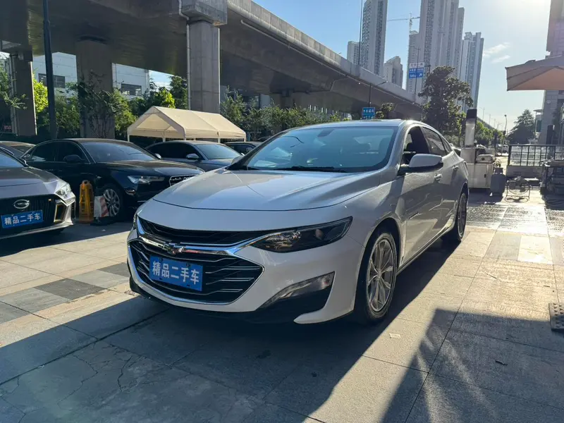 Chevrolet Malibu XL