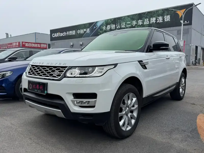 Land Rover Sport