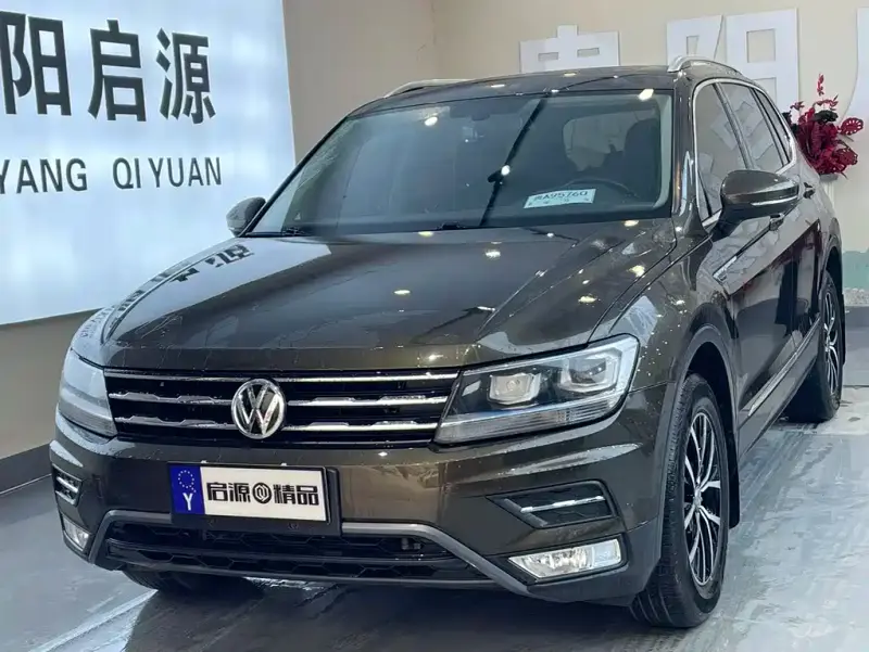Volkswagen Tiguan L