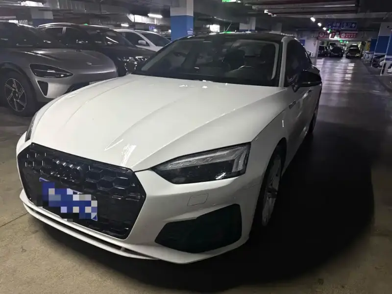 Audi A5 (Import)