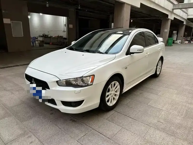 Mitsubishi Lancer EX