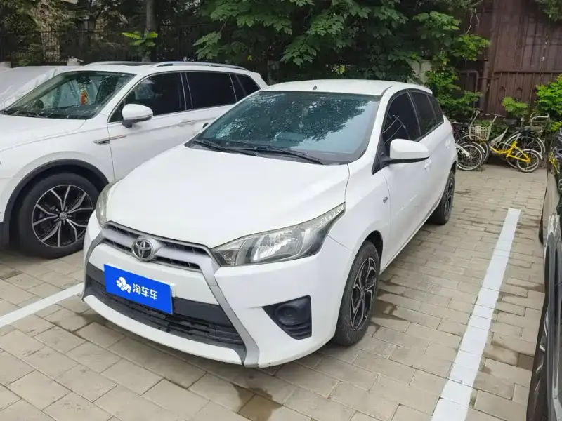 Toyota Yaris L