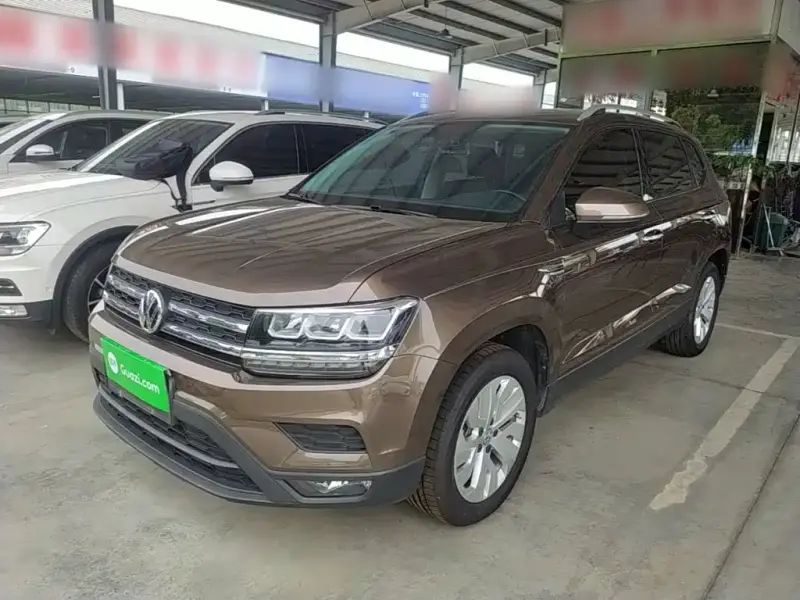 Volkswagen Tharu