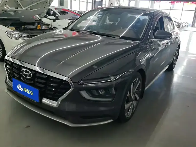 Hyundai Mistra