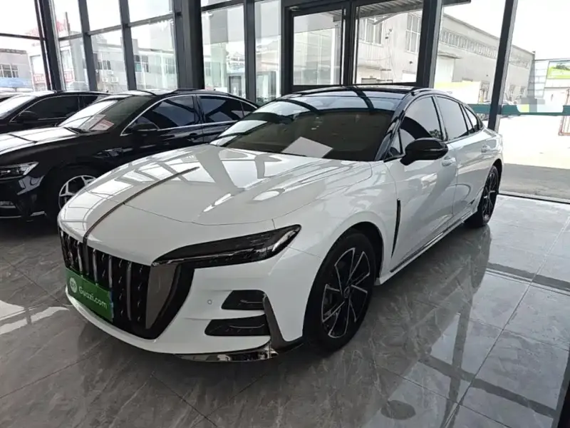 Hongqi H6