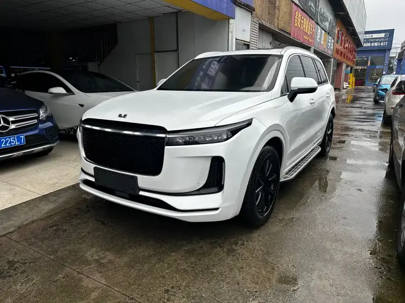 Li Auto ONE