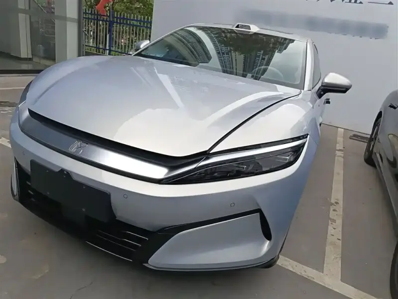 BYD Han L