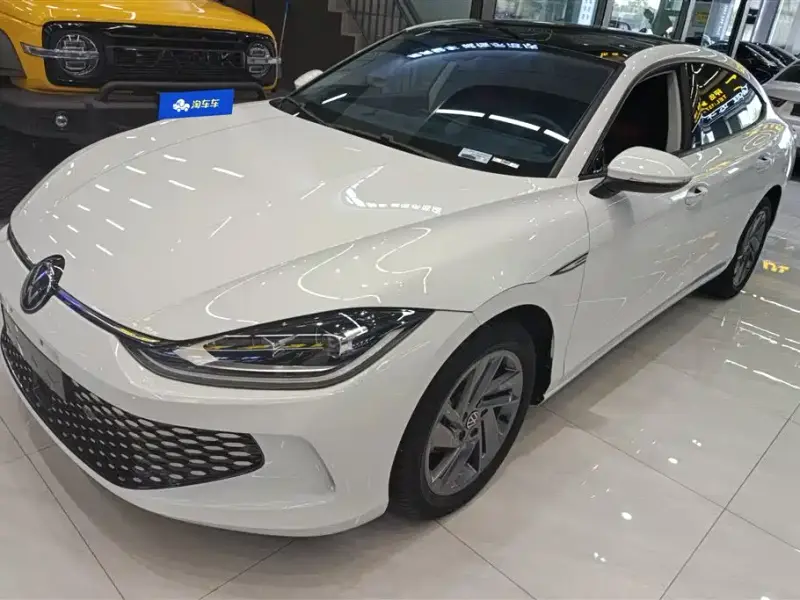 Volkswagen Lamando
