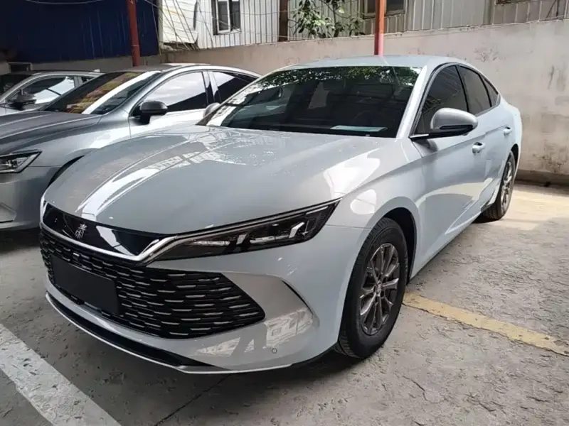 BYD Qin L