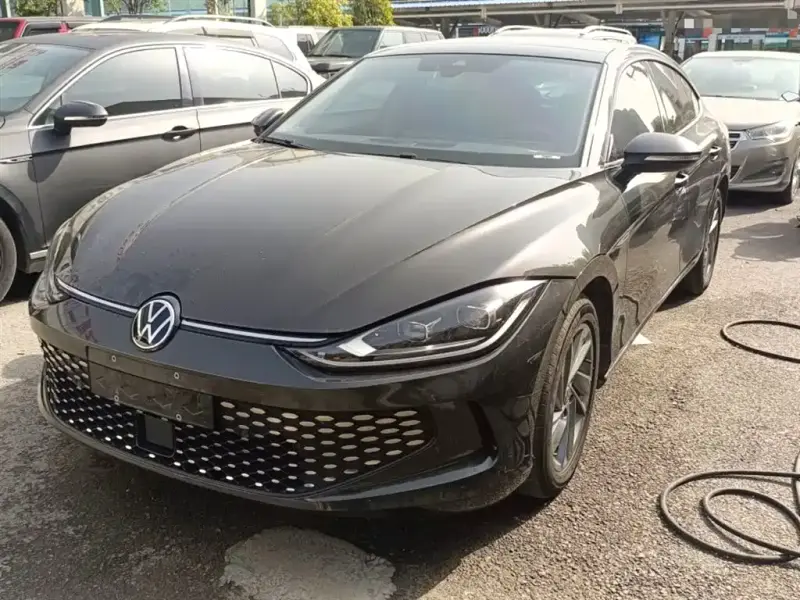 Volkswagen Lamando