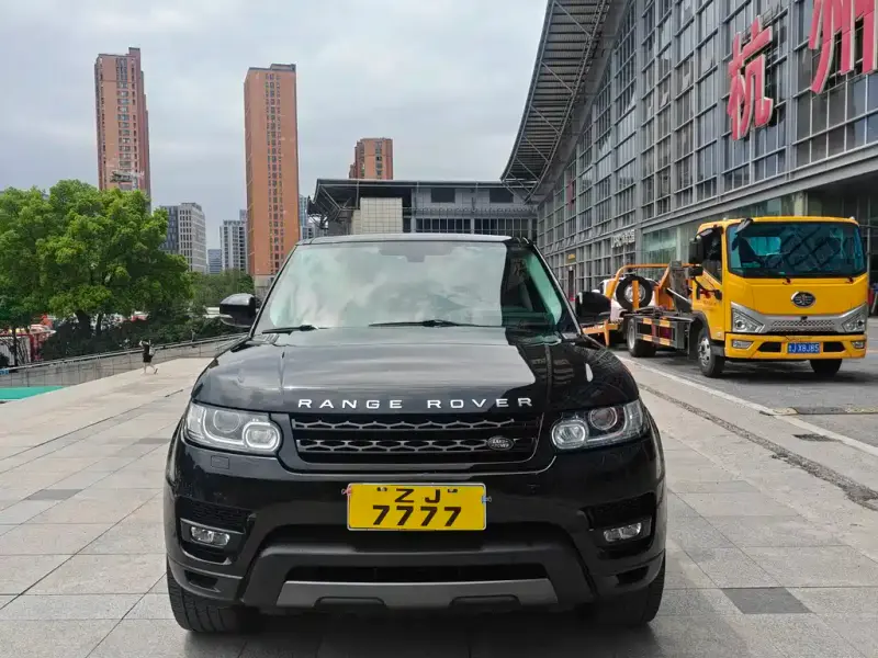 Land Rover Sport