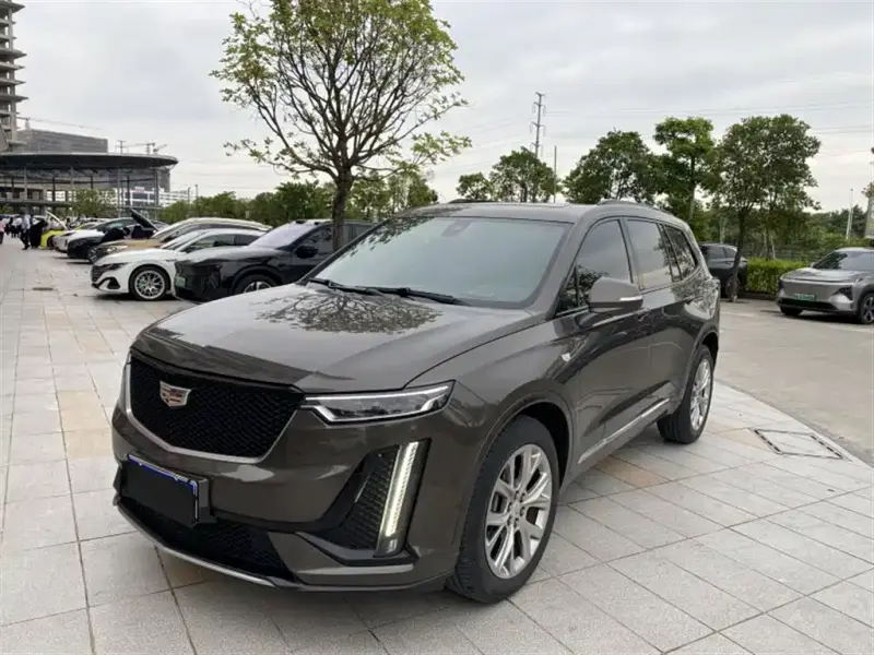 Cadillac XT6