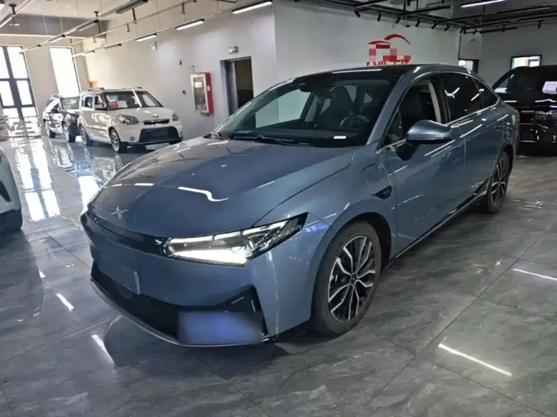 XPeng P5