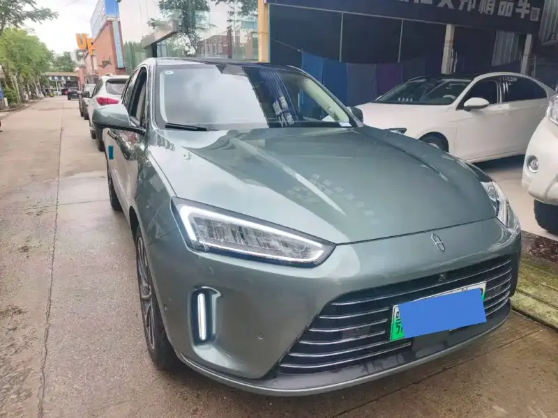 AITO M5
