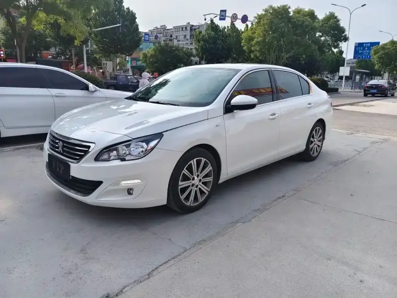 Peugeot 408