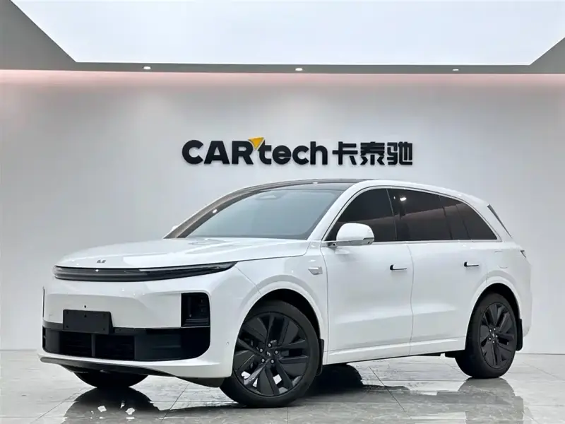 Li Auto L6