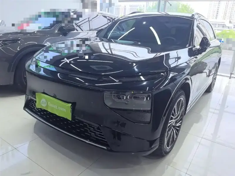 XPeng G9