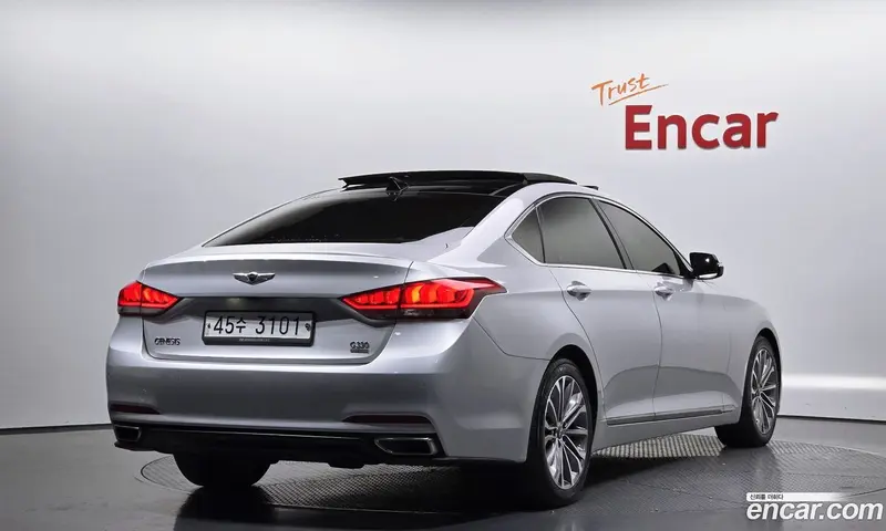 Hyundai Genesis