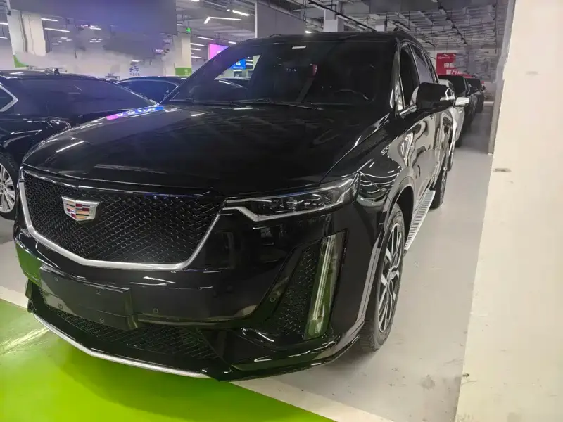Cadillac XT6