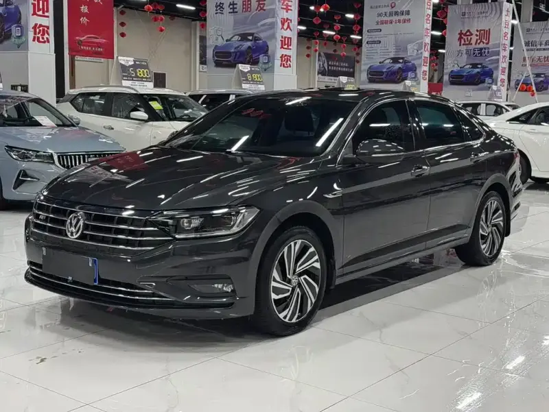 Volkswagen Sagitar