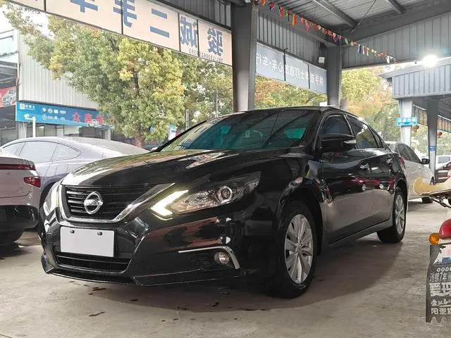 Nissan Teana