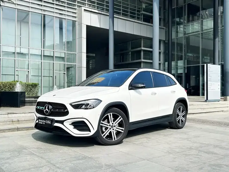 Mercedes-Benz GLA