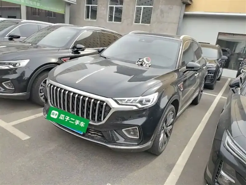 Hongqi HS5