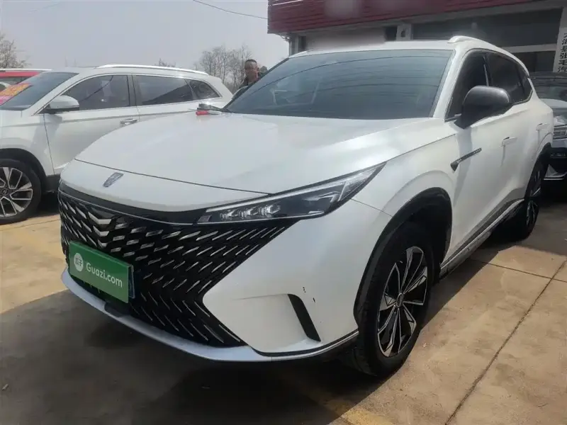 Roewe MG HS (RX5)