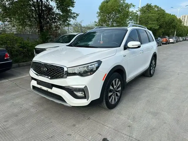 Kia KX7