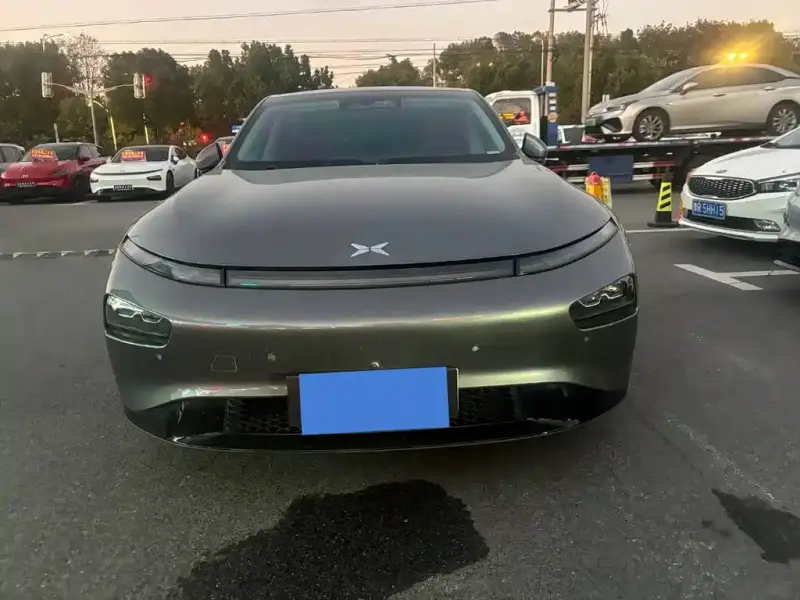 XPeng P7