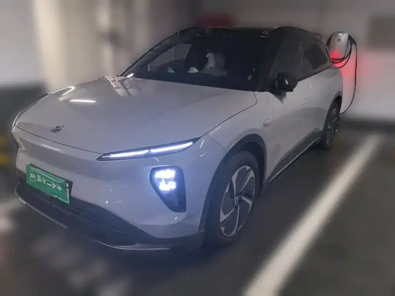 NIO ES6