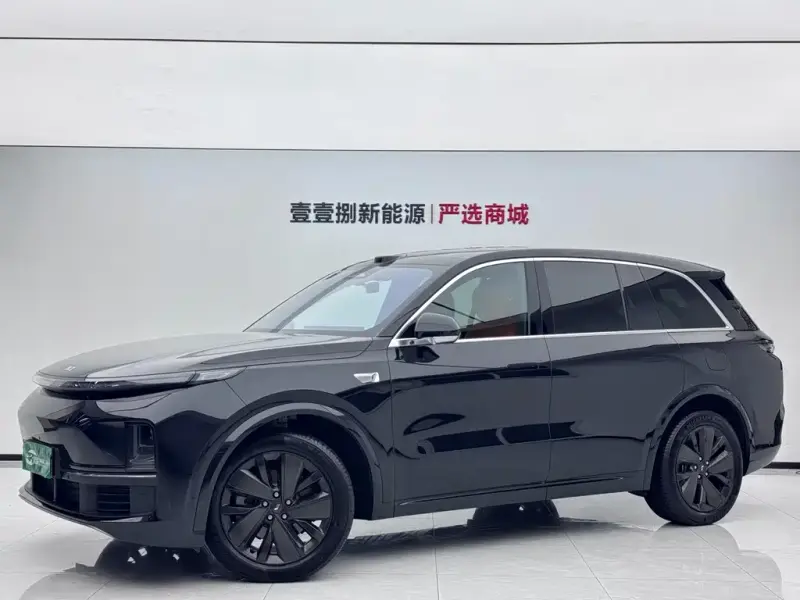 Li Auto L8