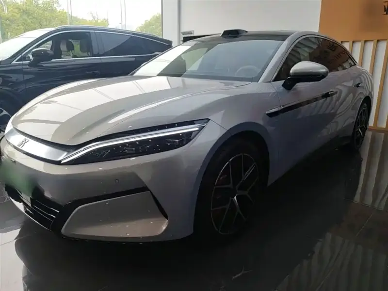 BYD Han L