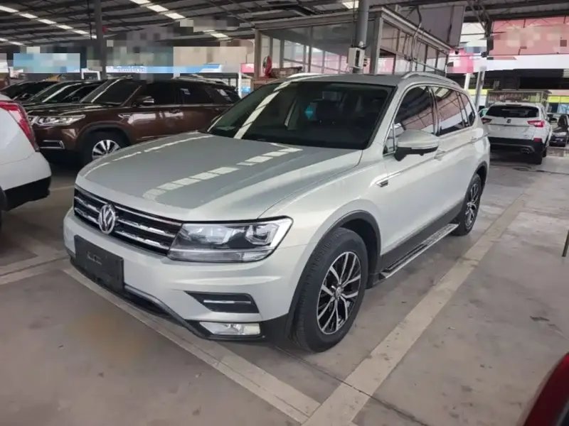 Volkswagen Tiguan L