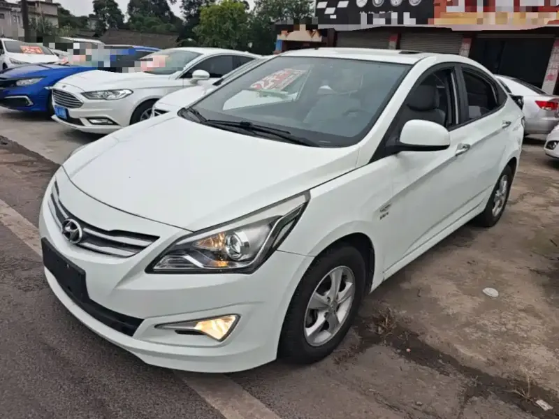 Hyundai Verna