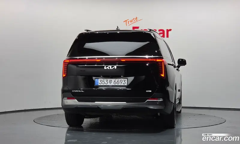 Kia Carnival (Canival)