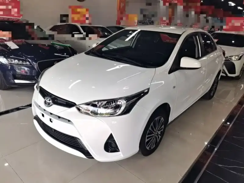 Toyota Yaris L